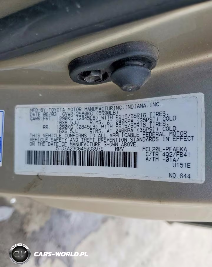 2004 Toyota Sienna Le 7 Passenger VIN:5TDZA23C64S033979 - 13