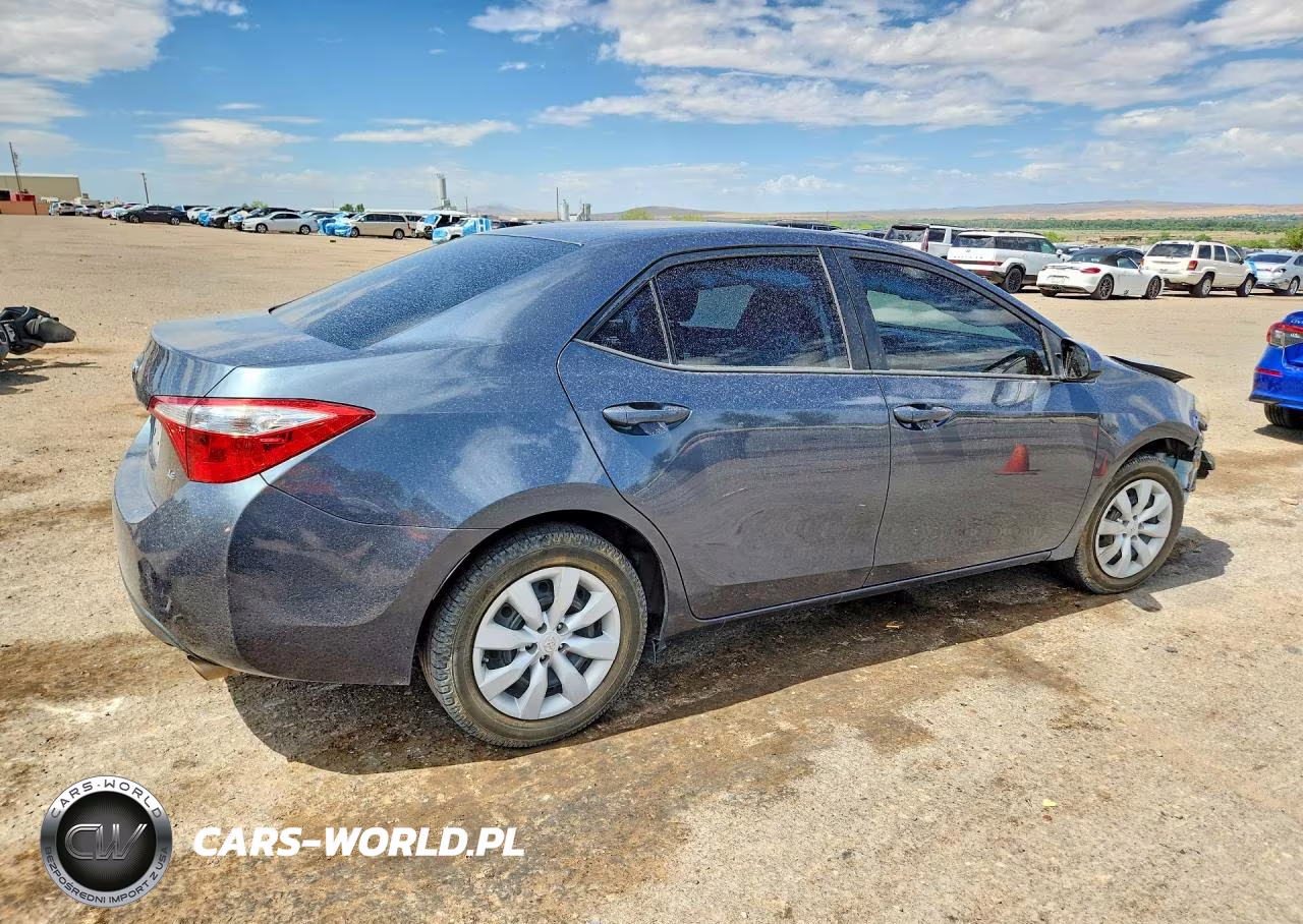 2015 Toyota Corolla Le VIN:2T1BURHE7FC375108 - 3