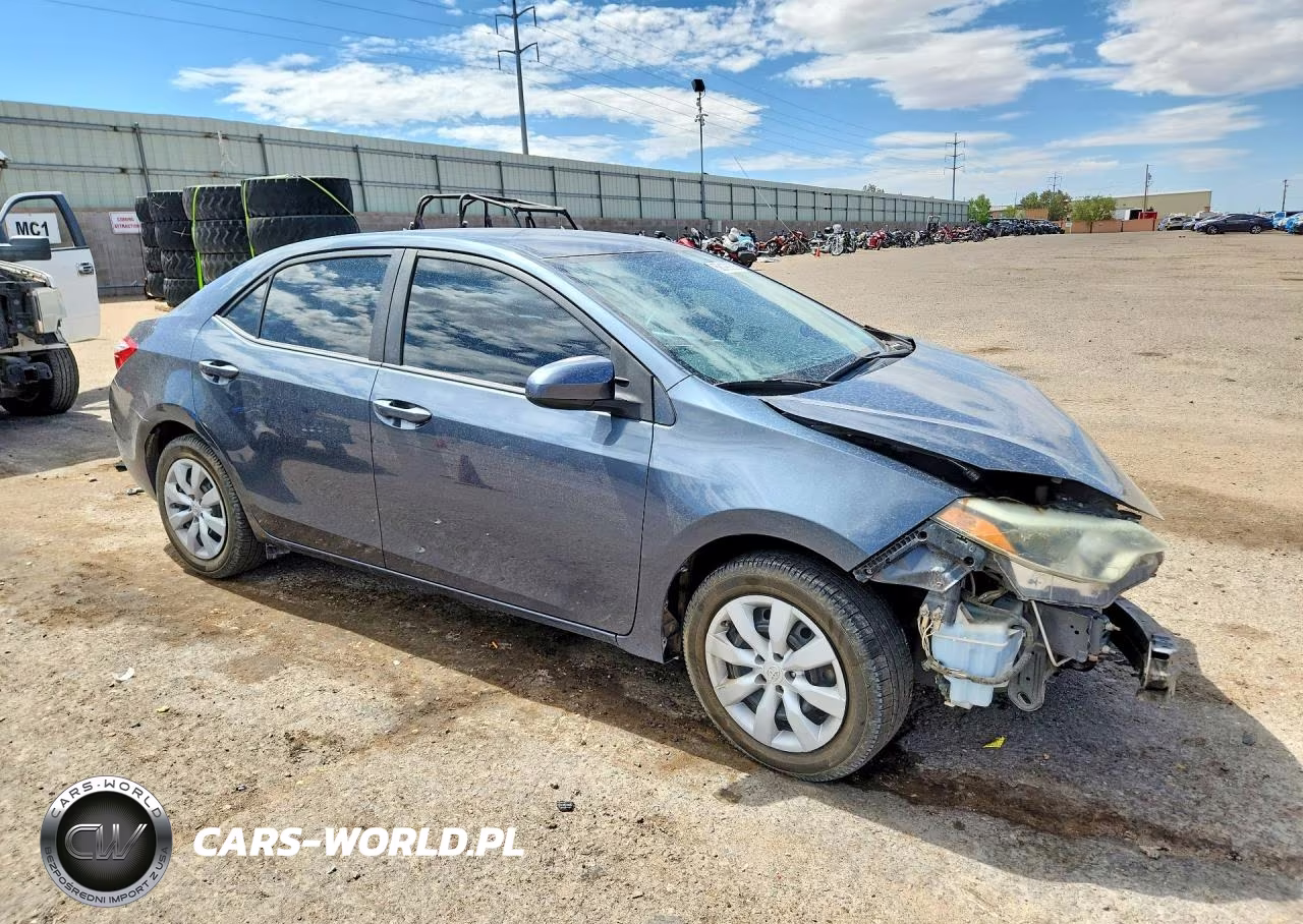 2015 Toyota Corolla Le VIN:2T1BURHE7FC375108 - 4