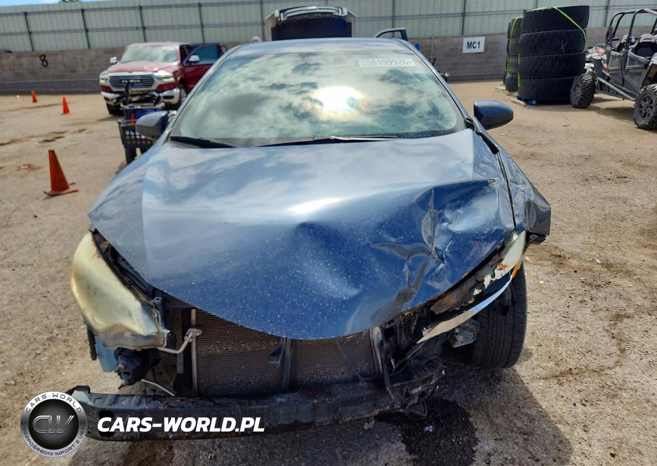 2015 Toyota Corolla Le VIN:2T1BURHE7FC375108 - 5