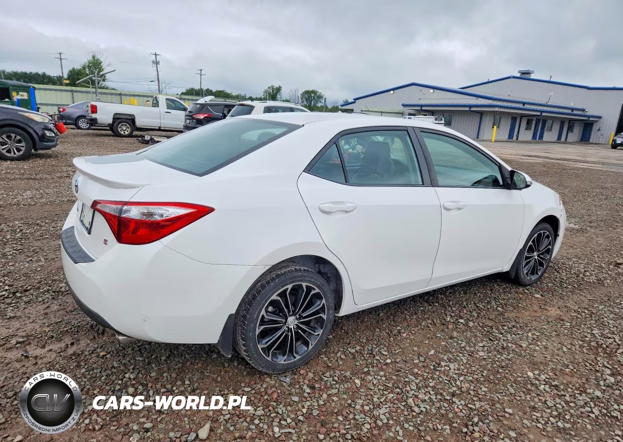2016 Toyota Corolla S Plus VIN:5YFBURHE5GP566608 - 3