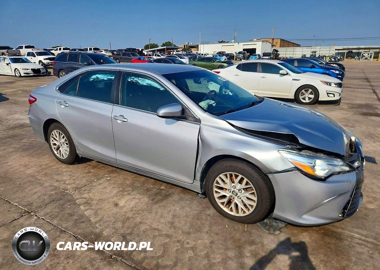 2016 Toyota Camry Le VIN:4T4BF1FK3GR543434 - 4