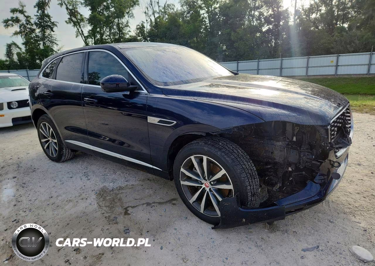 2021 Jaguar F-Pace VIN:SADCK2EX5MA674609 - 4
