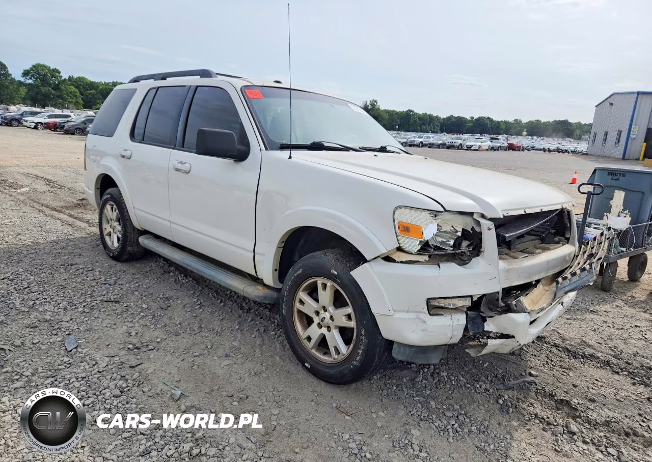 2010 Ford Explorer Xlt VIN:1FMEU6DEXAUA89584 - 4