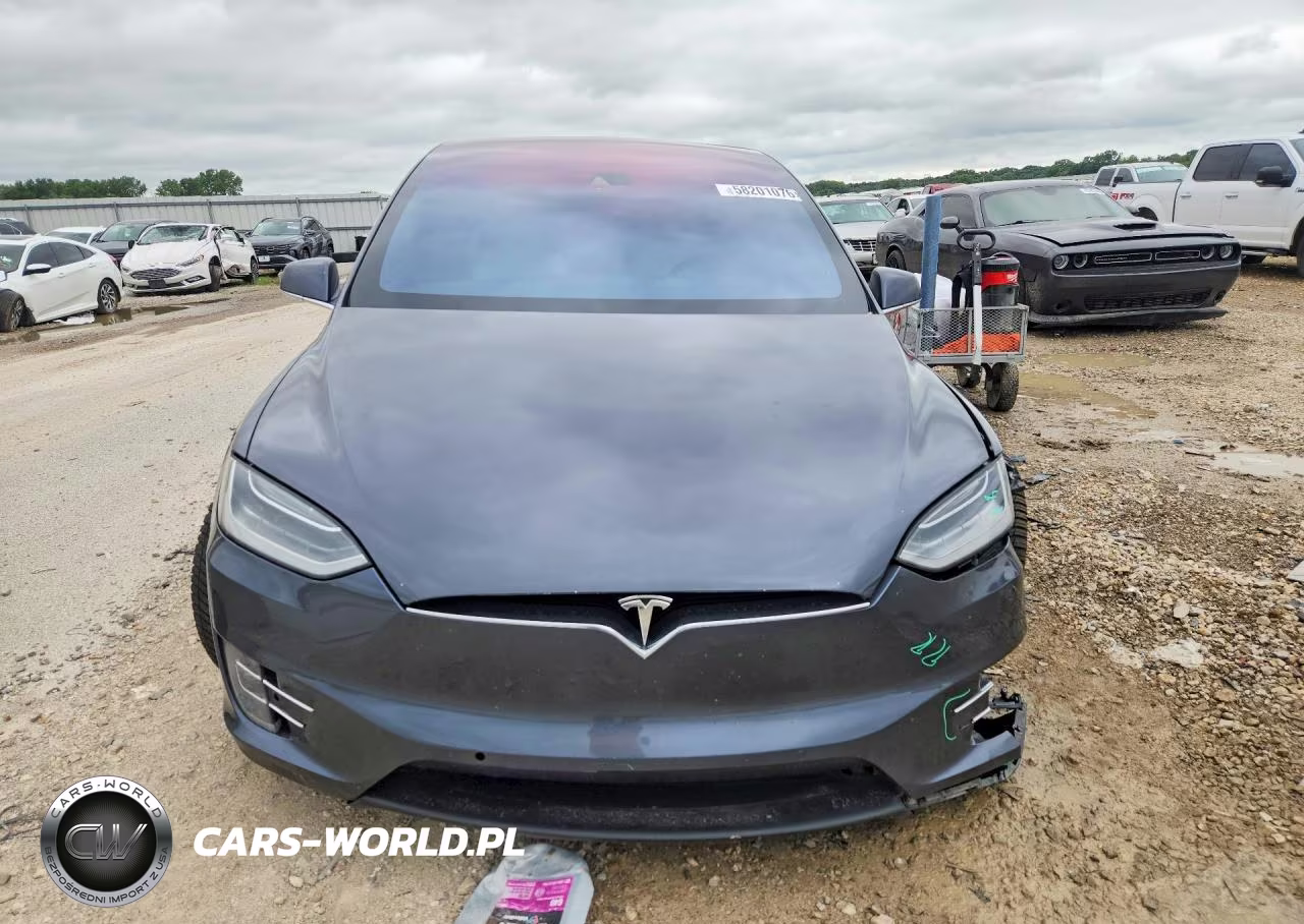 2016 Tesla Model X VIN:5YJXCAE2XGF003571 - 5