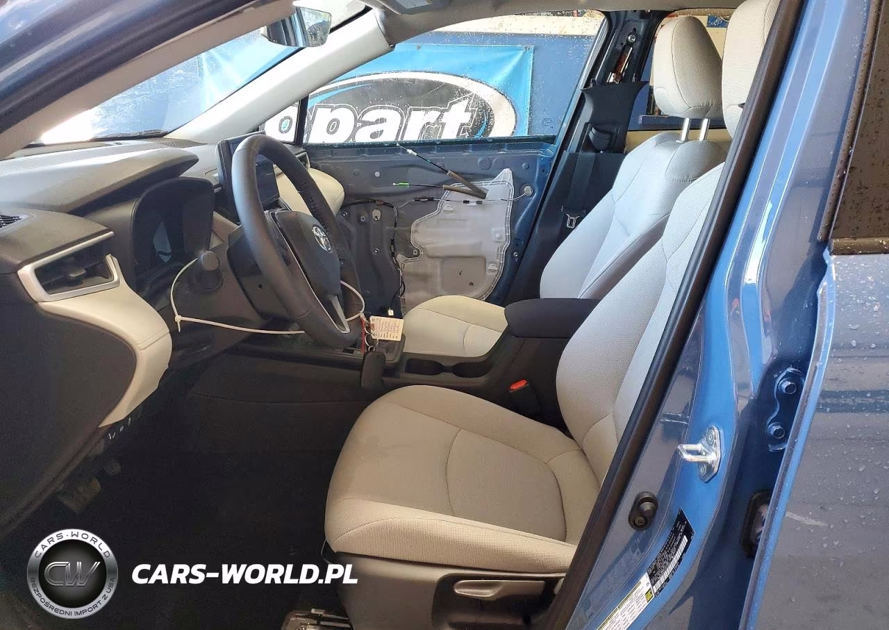 2026 Toyota Corolla Cross Le VIN:7MUCAABG4TV177944 - 7