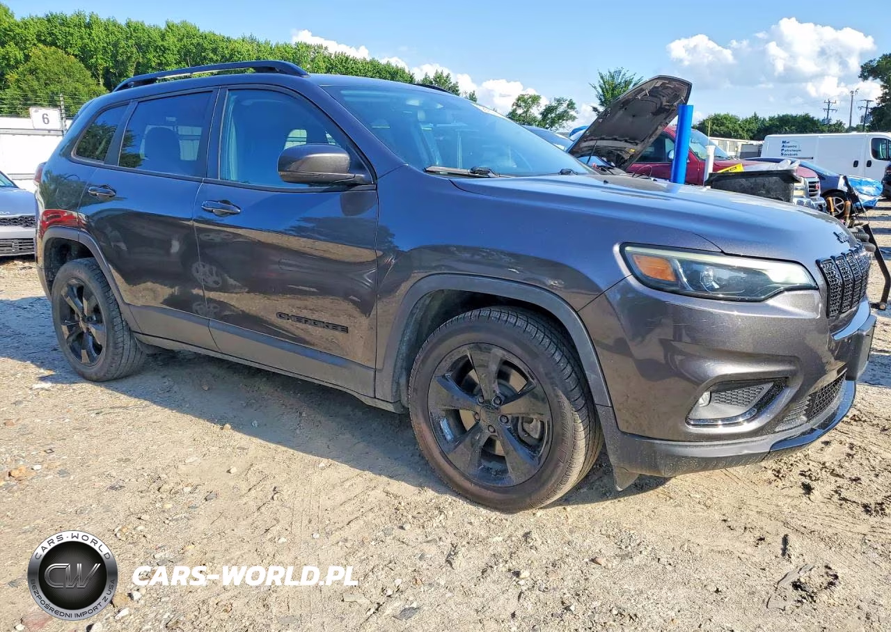 2019 Jeep Cherokee Latitude Plus VIN:1C4PJLLB3KD454099 - 4