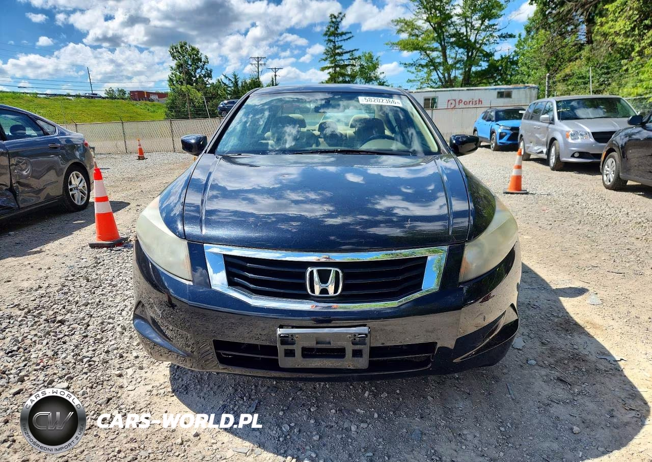 2008 Honda Accord Lx VIN:1HGCP26318A140636 - 5