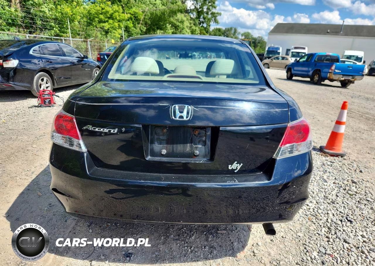 2008 Honda Accord Lx VIN:1HGCP26318A140636 - 6