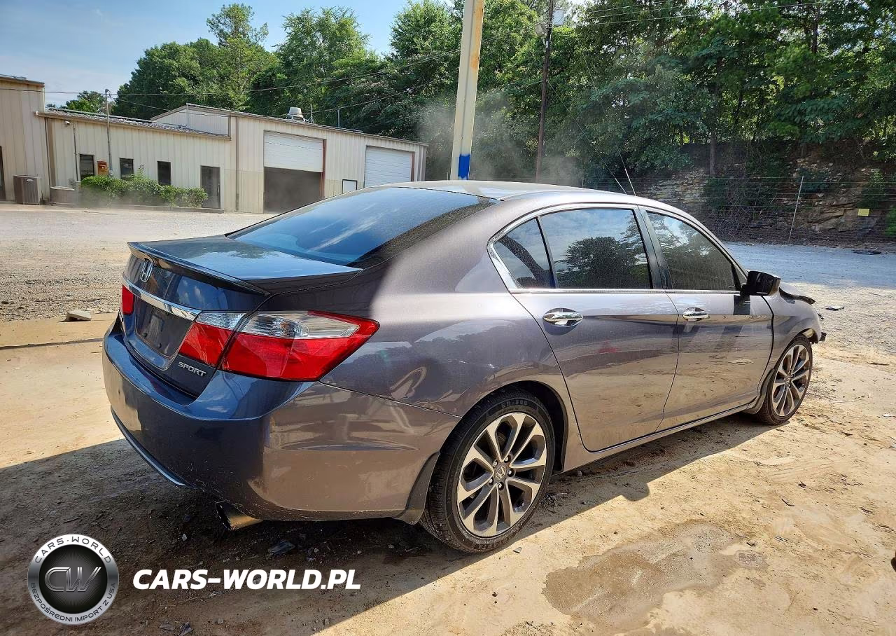 2015 Honda Accord Sport VIN:1HGCR2F5XFA164331 - 3