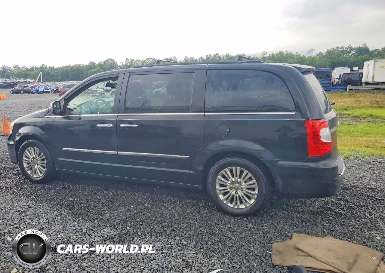 2012 Chrysler Town & Country Touring L VIN:2C4RC1CGXCR135588 - 2