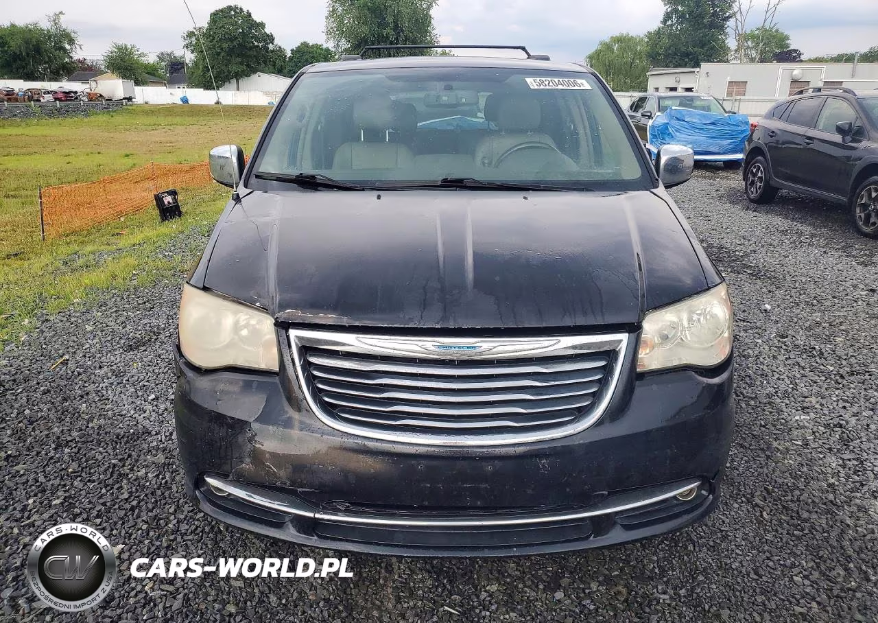 2012 Chrysler Town & Country Touring L VIN:2C4RC1CGXCR135588 - 5