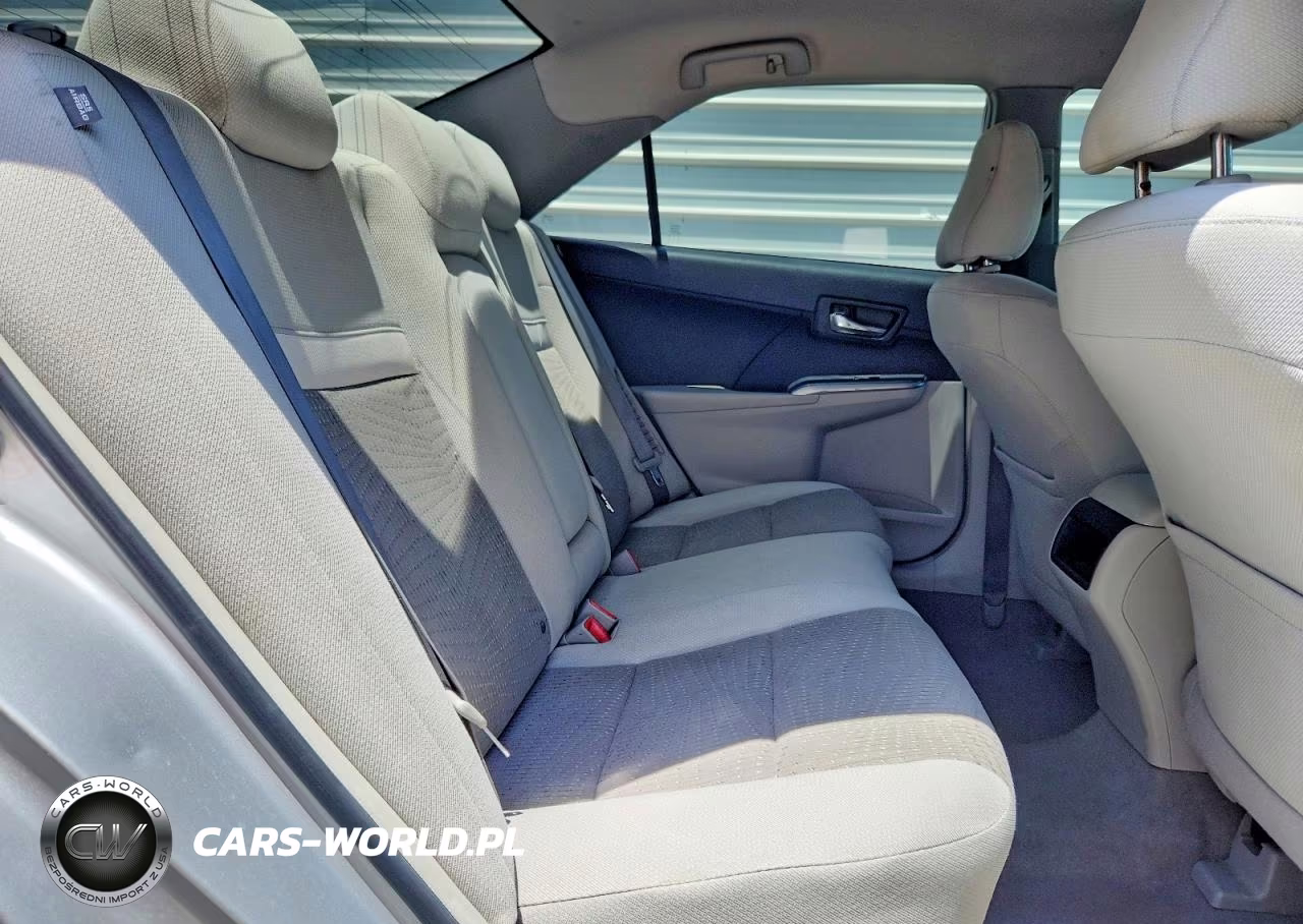 2013 Toyota Camry Hybrid Le VIN:4T1BD1FK8DU095882 - 10