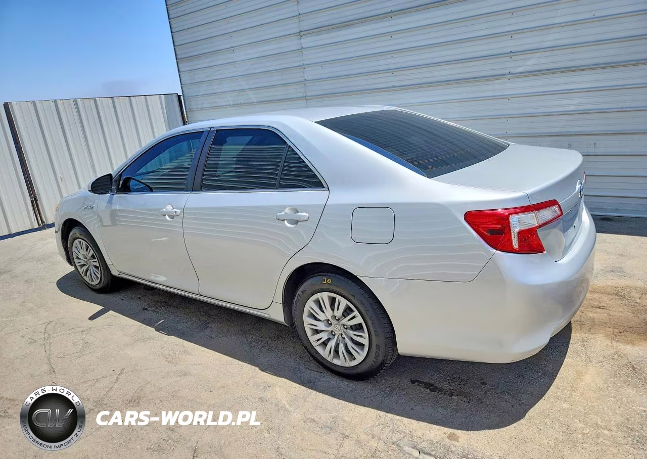 2013 Toyota Camry Hybrid Le VIN:4T1BD1FK8DU095882 - 2