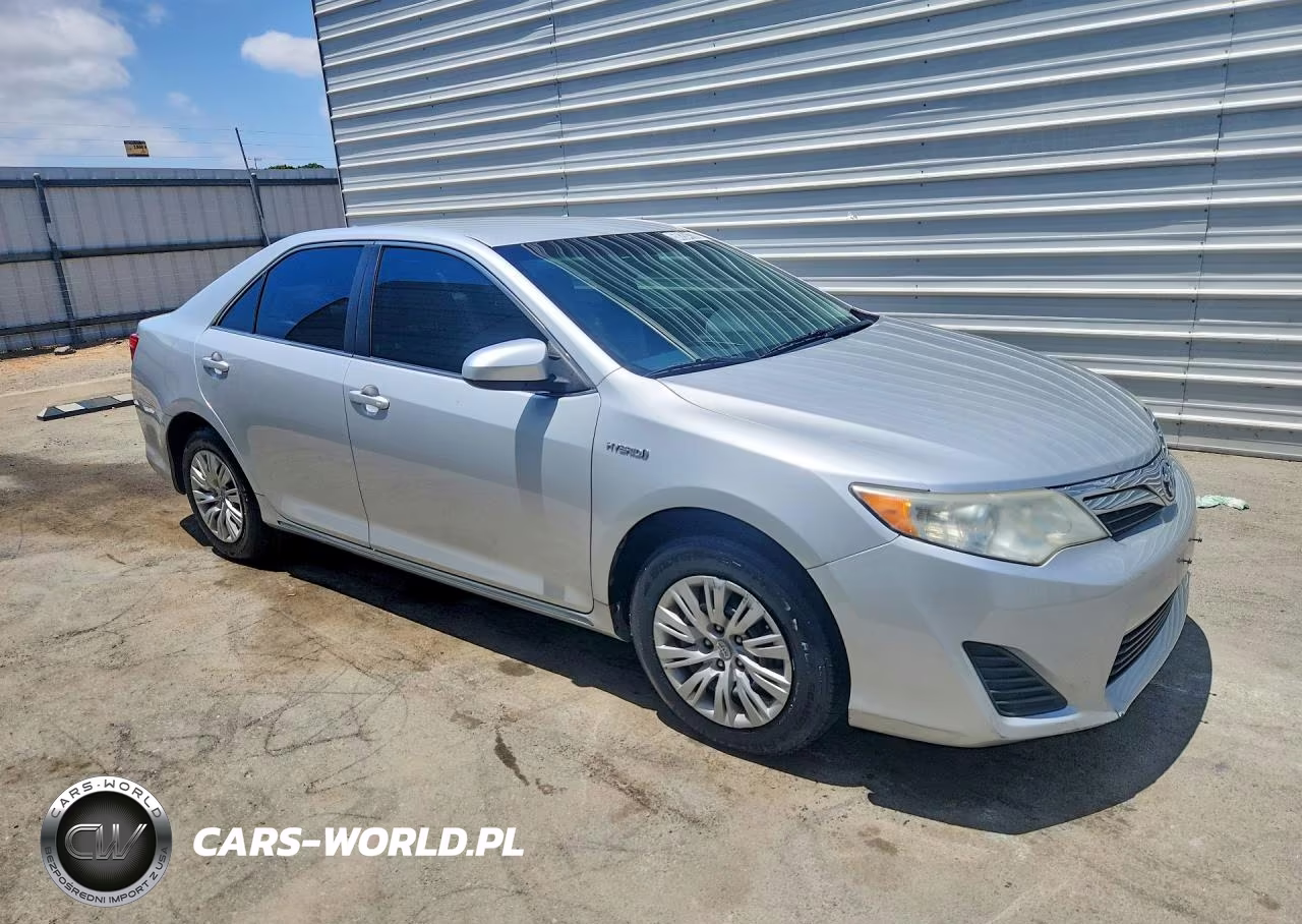 2013 Toyota Camry Hybrid Le VIN:4T1BD1FK8DU095882 - 4