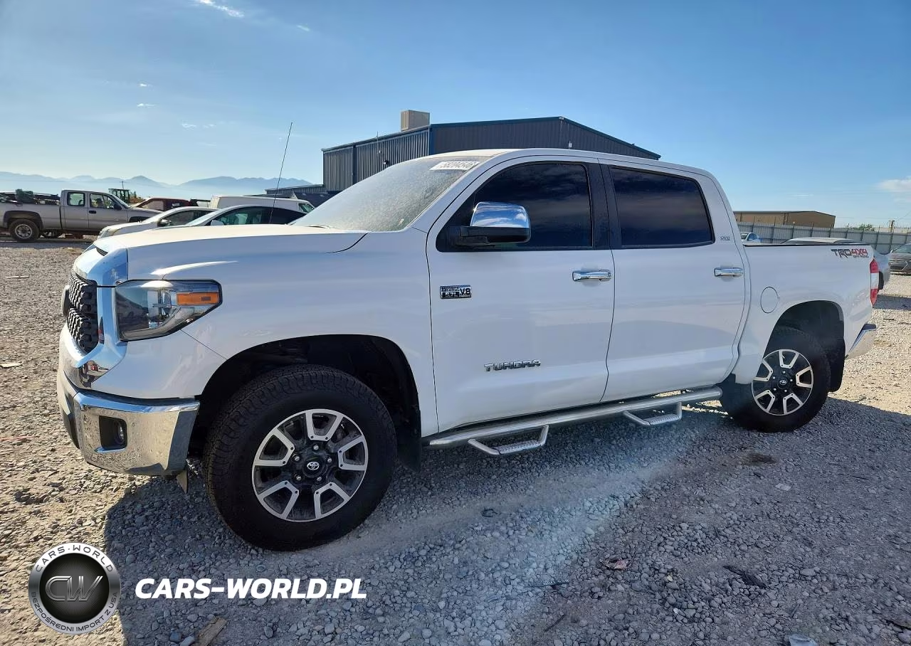 2018 Toyota Tundra Crewmax Sr5