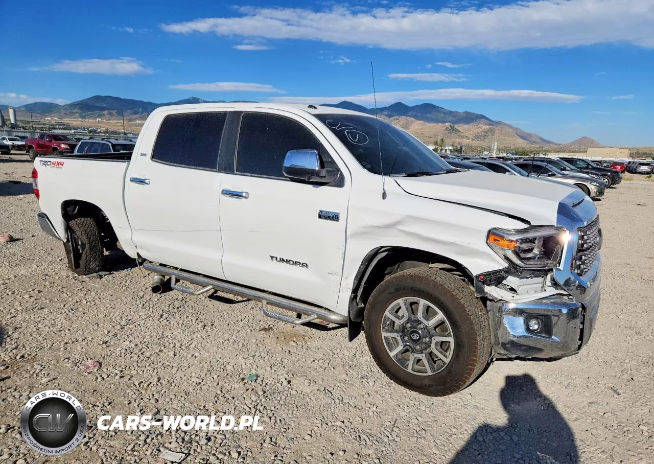2018 Toyota Tundra Crewmax Sr5 VIN:5TFDY5F19JX729758 - 4