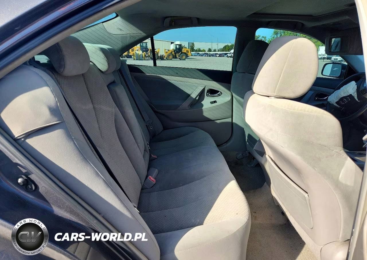 2009 Toyota Camry Le VIN:4T1BE46K99U352084 - 10