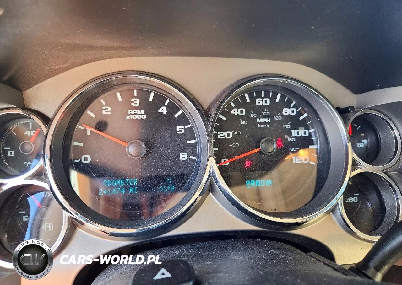 2010 Chev Silverado VIN:1GCSKSE35AZ102716 - 9