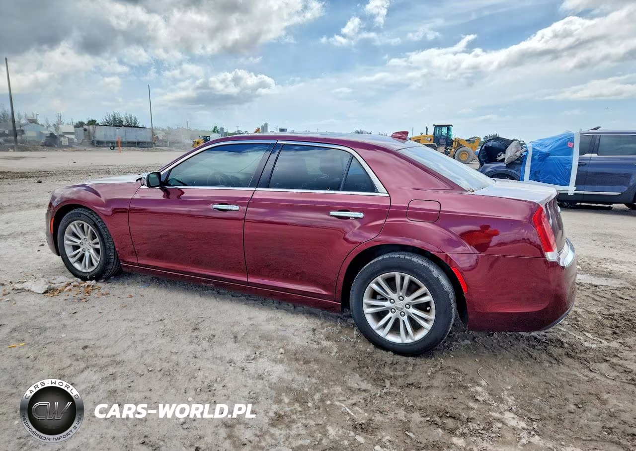 2016 Chrysler 300C VIN:2C3CCAEG3GH268695 - 2