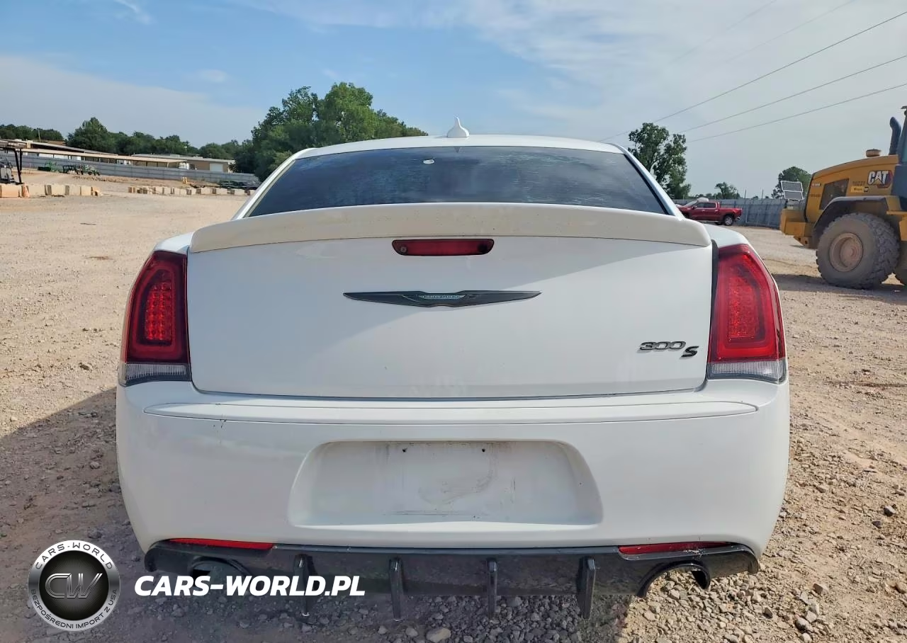 2017 Chrysler 300 S VIN:2C3CCABG0HH668994 - 6