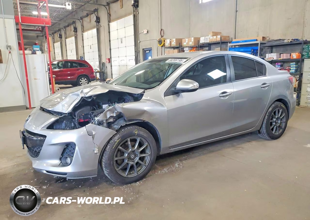 2013 Mazda 3 I
