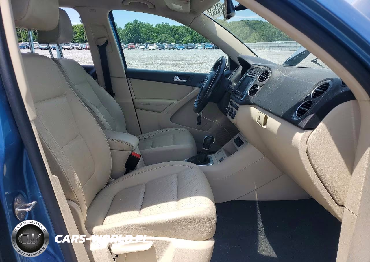 2017 Volkswagen Tiguan S VIN:WVGBV7AX6HK027360 - 7