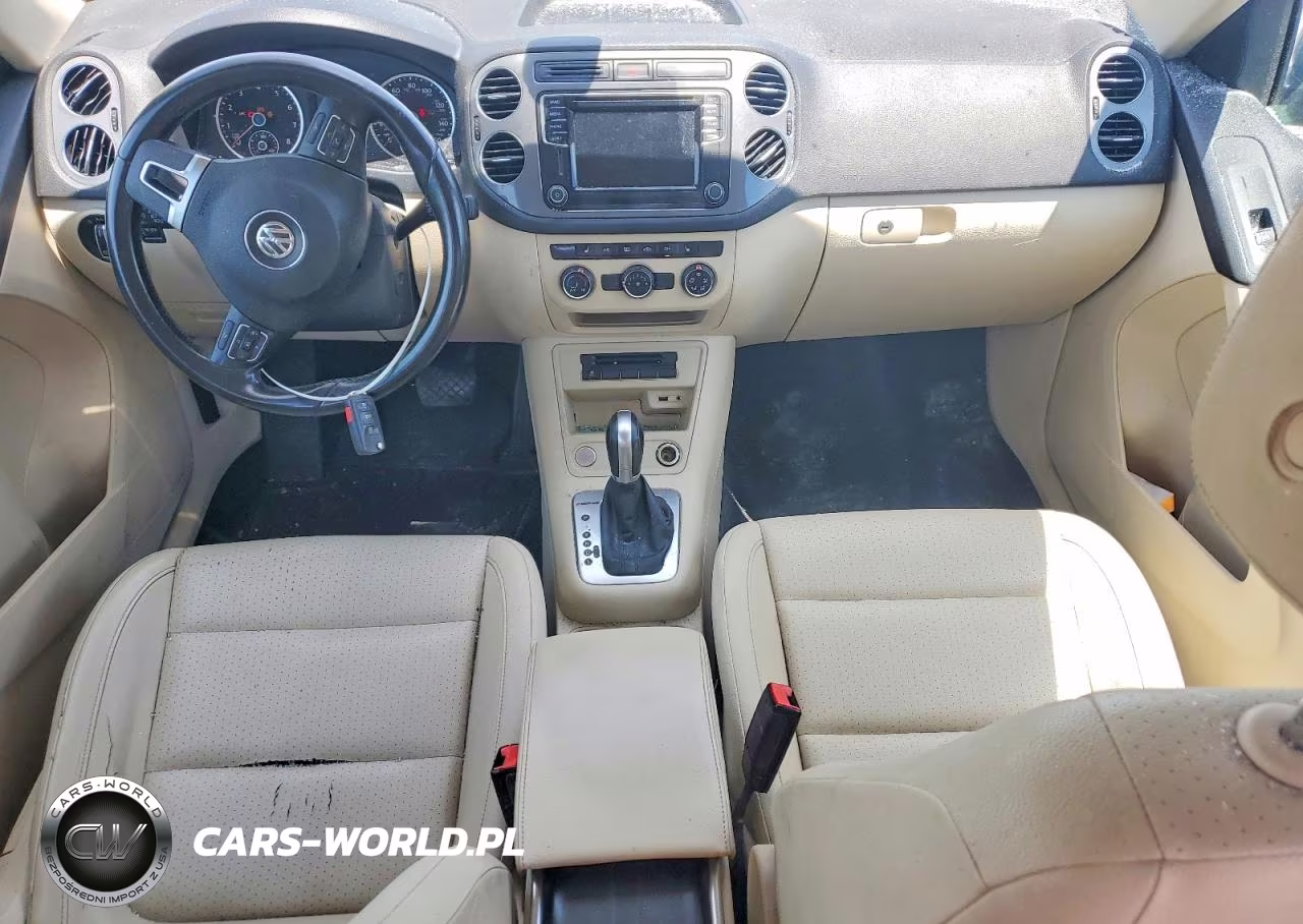 2017 Volkswagen Tiguan S VIN:WVGBV7AX6HK027360 - 8