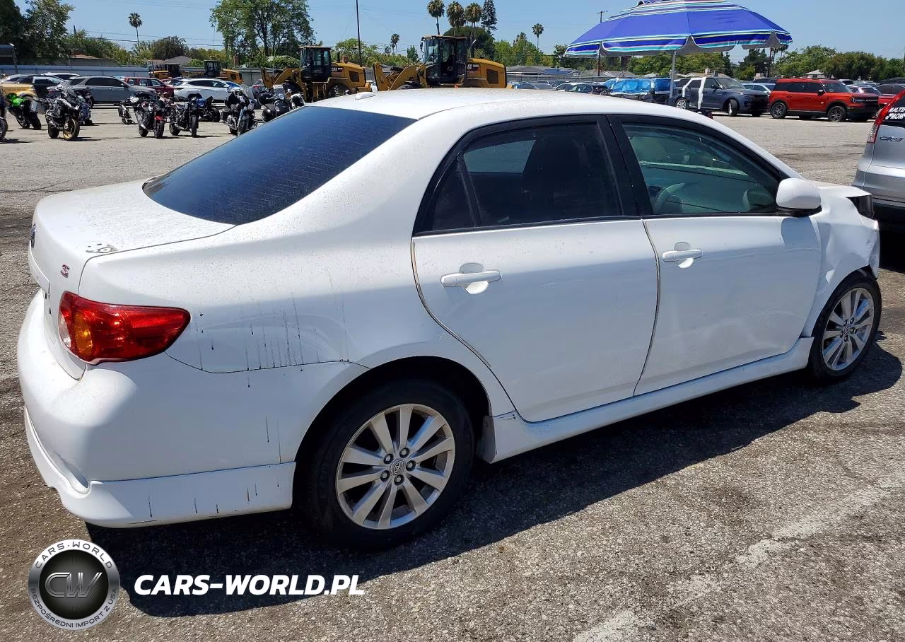 2010 Toyota Corolla S VIN:2T1BU4EE2AC450555 - 3