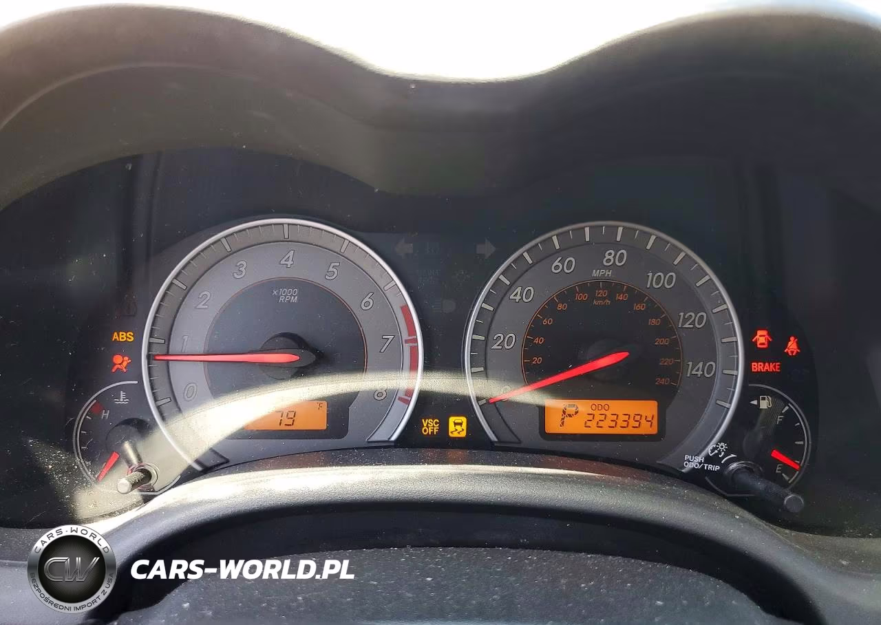 2010 Toyota Corolla S VIN:2T1BU4EE2AC450555 - 9