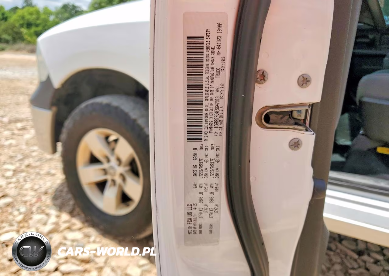 2015 Ram 1500 St VIN:1C6RR7FG4FS647919 - 12