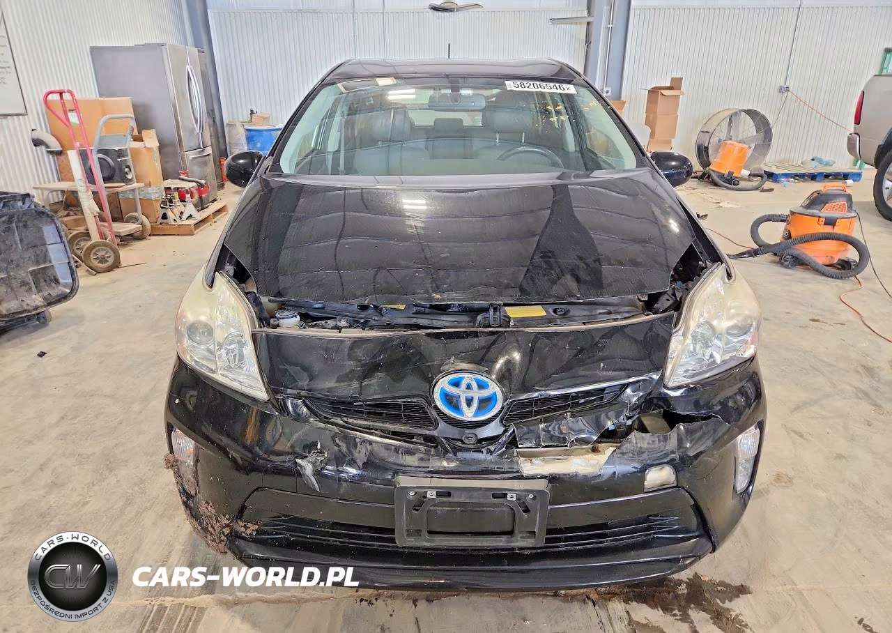 2014 Toyota Prius Four VIN:JTDKN3DU3E1754262 - 5