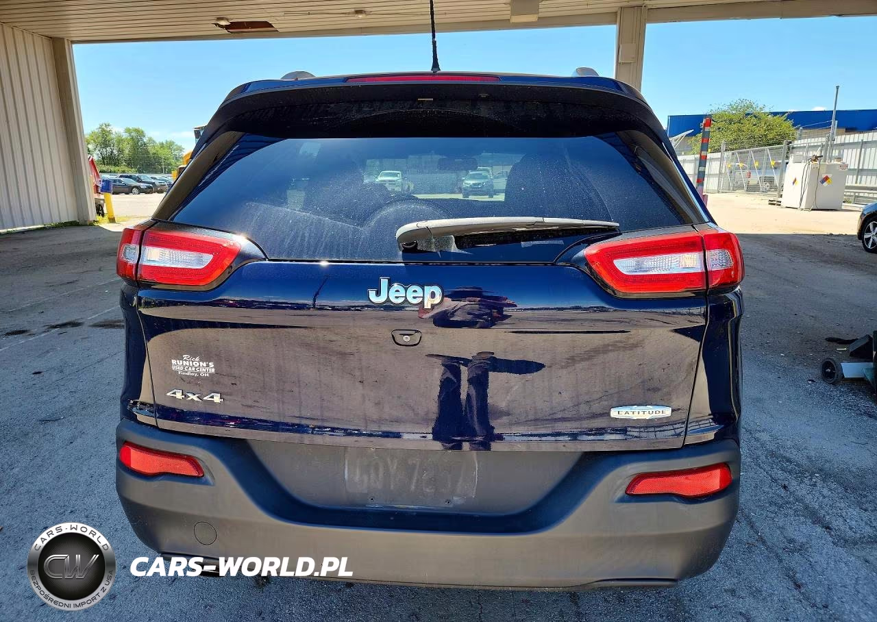 2014 Jeep Cherokee Latitude VIN:1C4PJMCB6EW268779 - 6