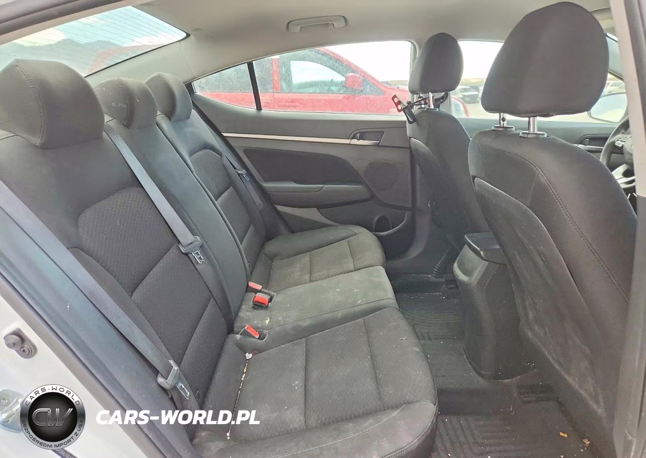 2020 Hyundai Elantra Sel VIN:5NPD84LF0LH570749 - 10