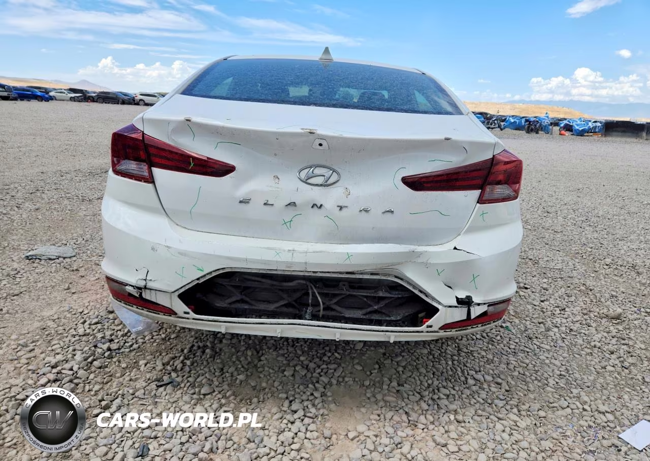 2020 Hyundai Elantra Sel VIN:5NPD84LF0LH570749 - 6