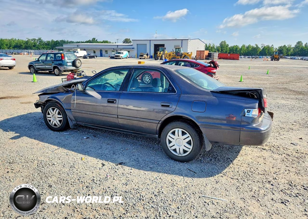 2001 Toyota Camry Le VIN:4T1BG22K11U867444 - 2