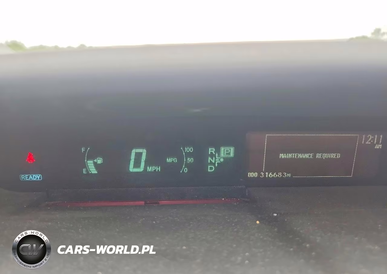 2014 Toyota Prius Three VIN:JTDKN3DU8E1816190 - 9