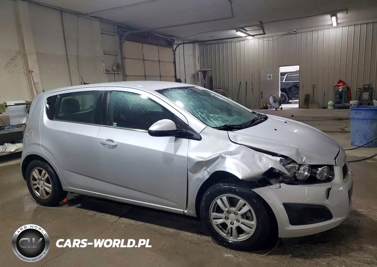 2014 Chevrolet Sonic Lt VIN:1G1JC6SH8E4138153 - 4