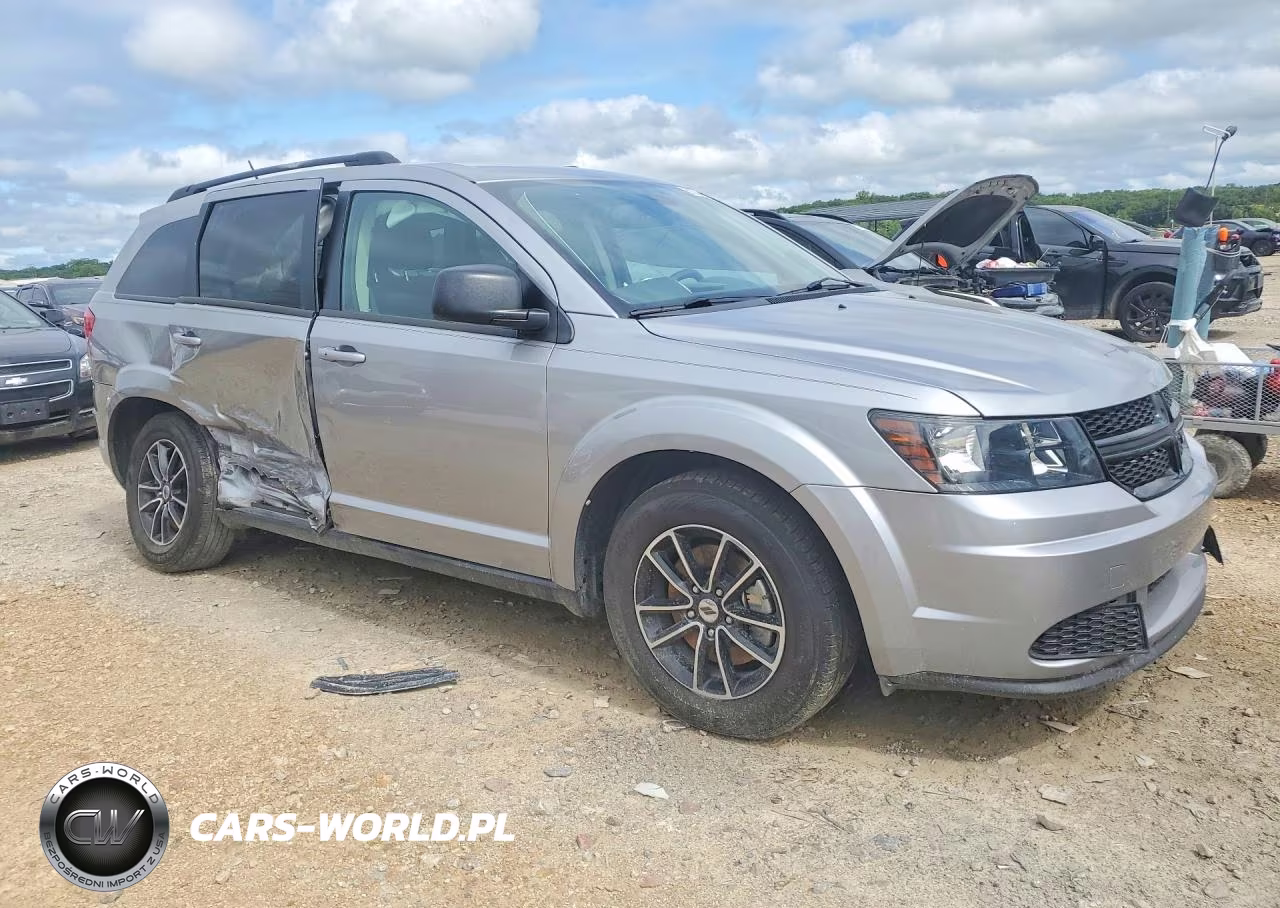 2018 Dodge Journey Se VIN:3C4PDCABXJT517847 - 4
