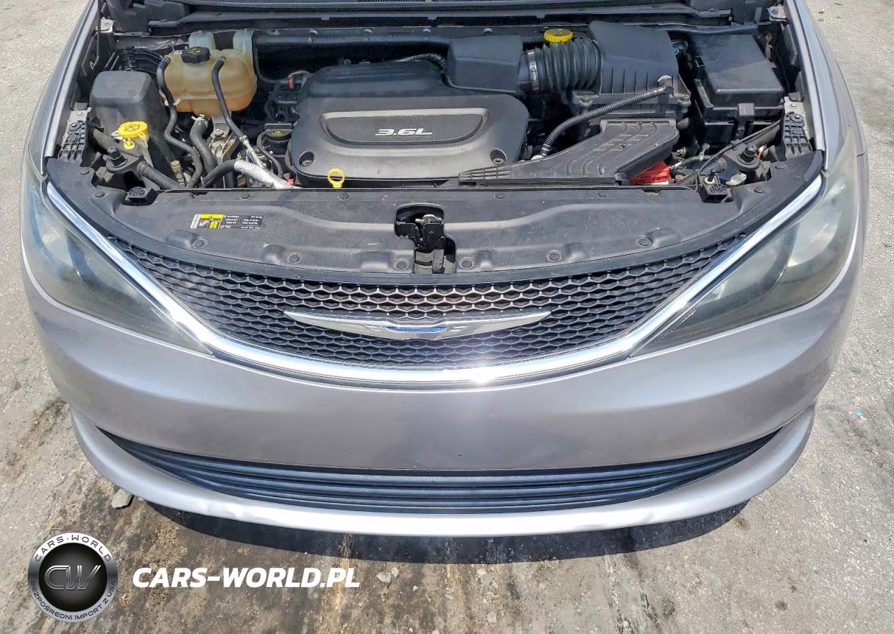 2017 Chrysler Pacifica Lx VIN:2C4RC1CG9HR739172 - 12