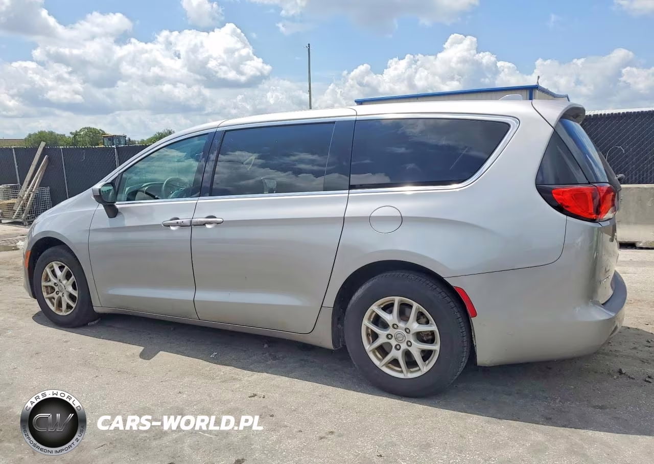 2017 Chrysler Pacifica Lx VIN:2C4RC1CG9HR739172 - 2