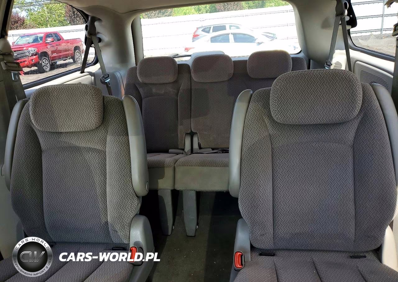 2007 Chrysler Town & Country Touring VIN:2A4GP54L37R144308 - 10