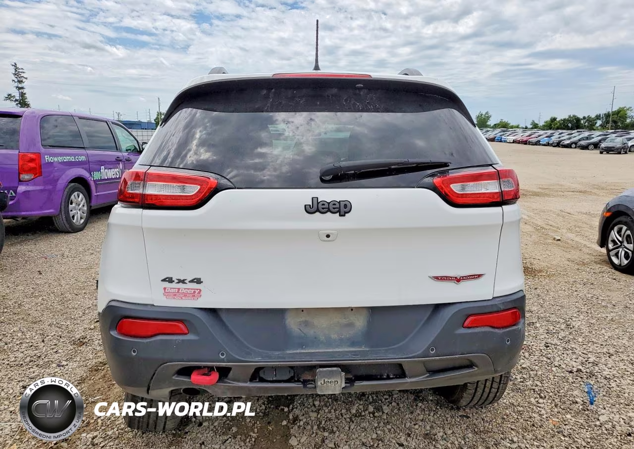 2017 Jeep Cherokee Trailhawk VIN:1C4PJMBB0HD214461 - 6