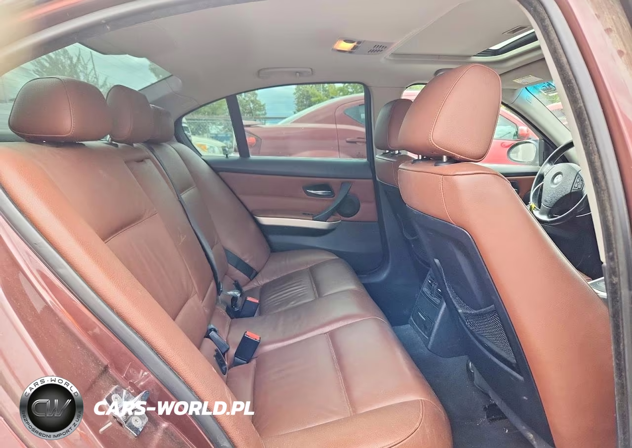 2006 BMW 330 Xi VIN:WBAVD33526KV63418 - 10
