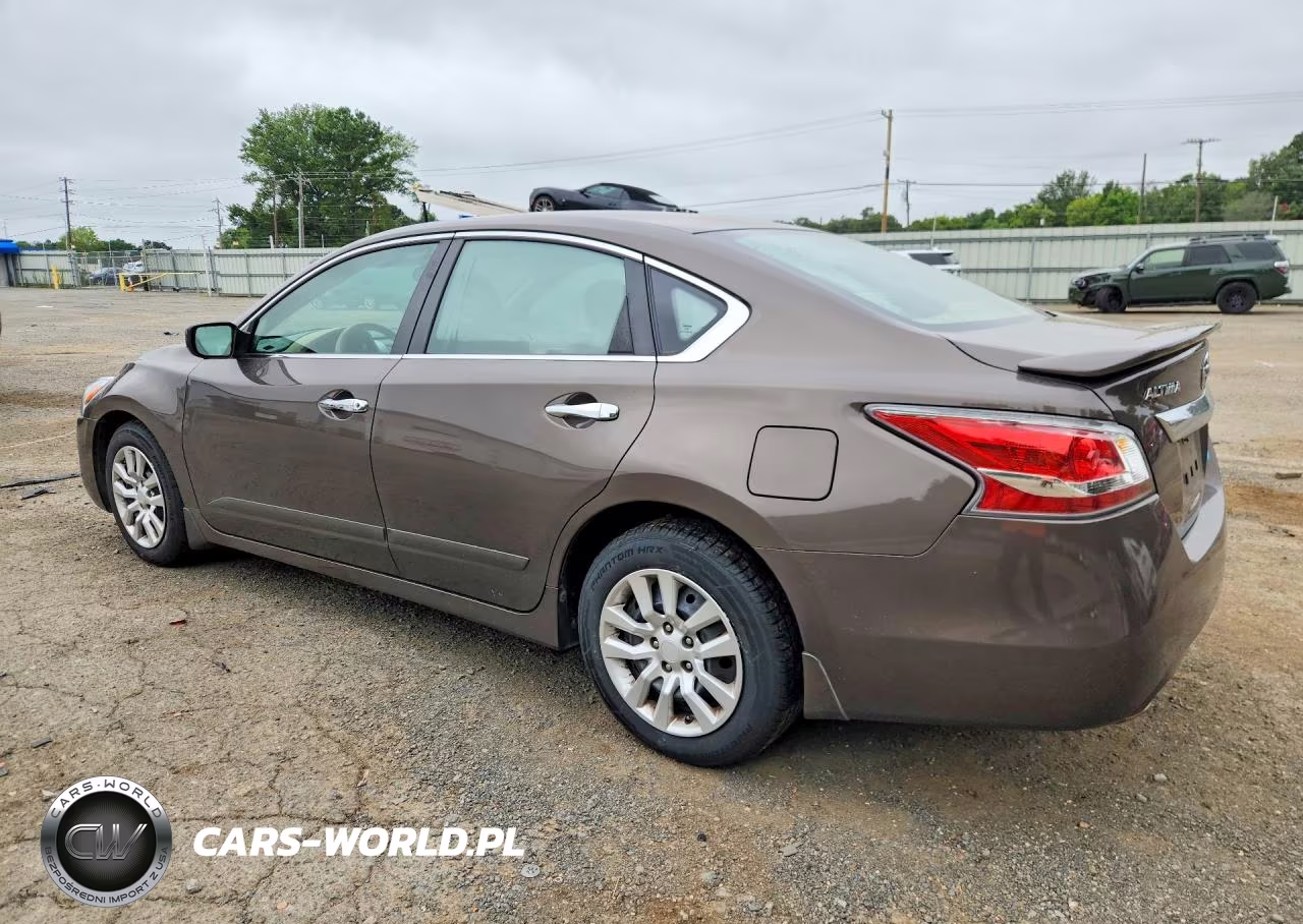 2014 Nissan Altima 2.5 S VIN:1N4AL3AP3EN225764 - 2