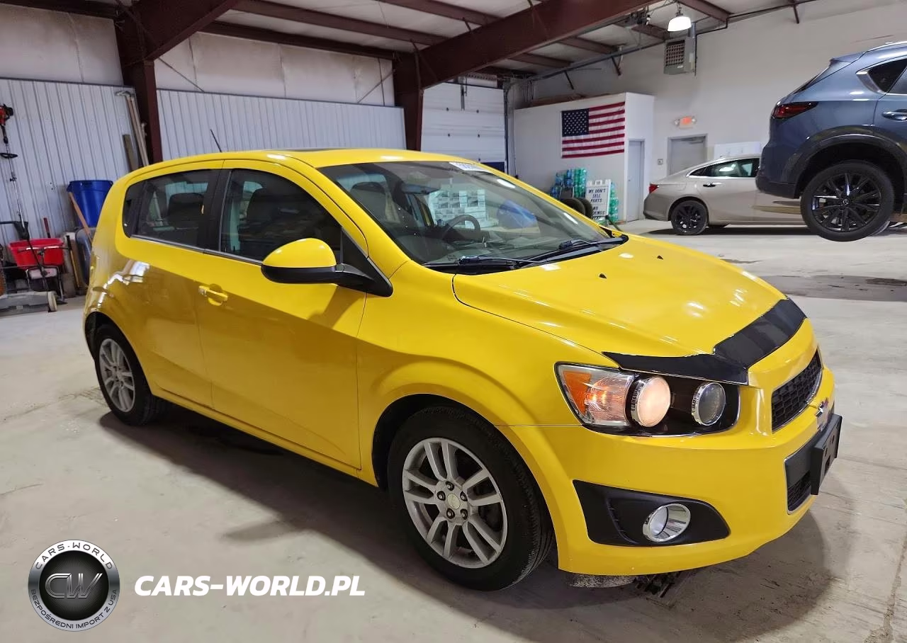 2015 Chevrolet Sonic Lt VIN:1G1JC6SH4F4181924 - 4