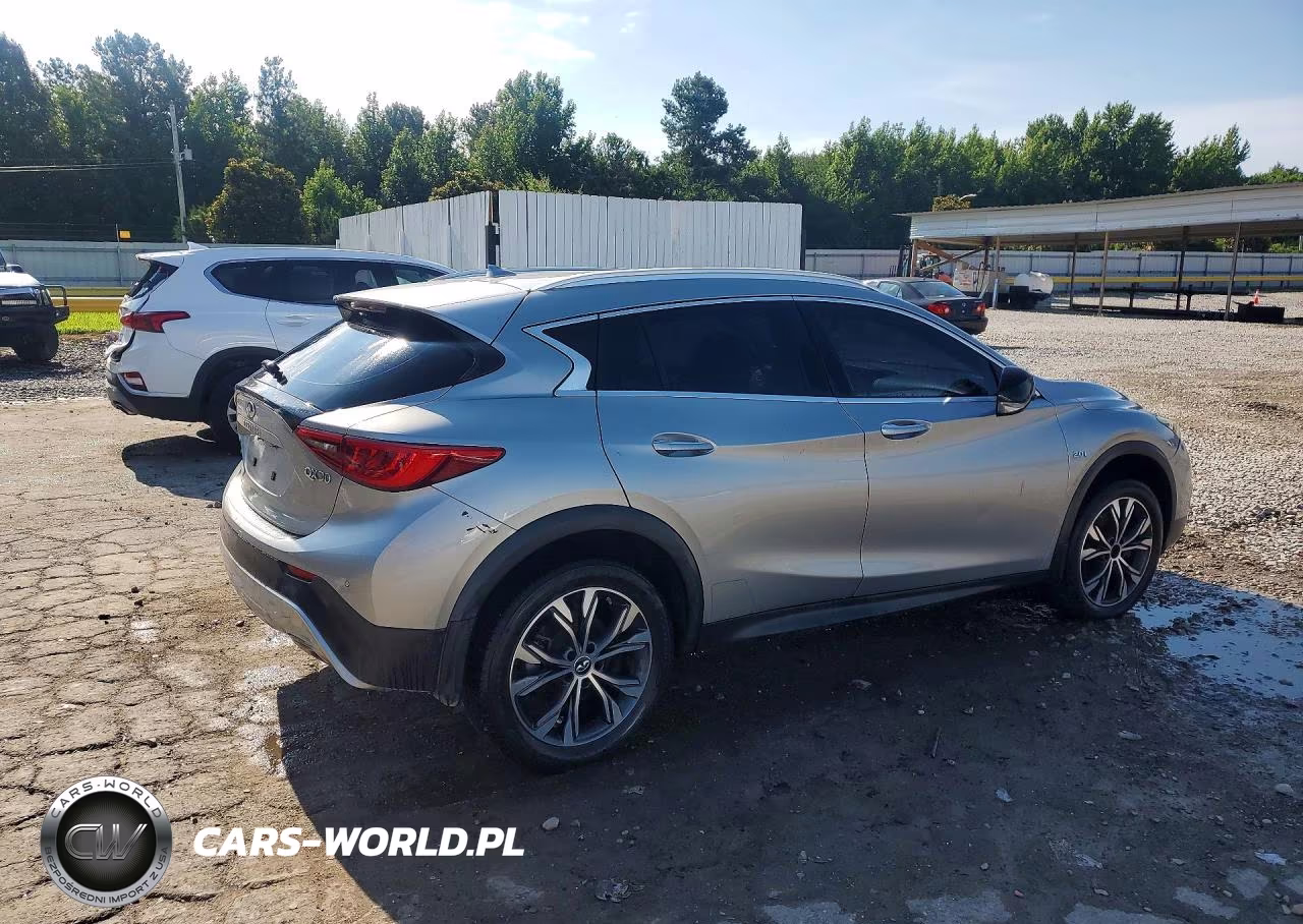 2017 Infiniti Qx30 Premium VIN:SJKCH5CR6HA022634 - 3