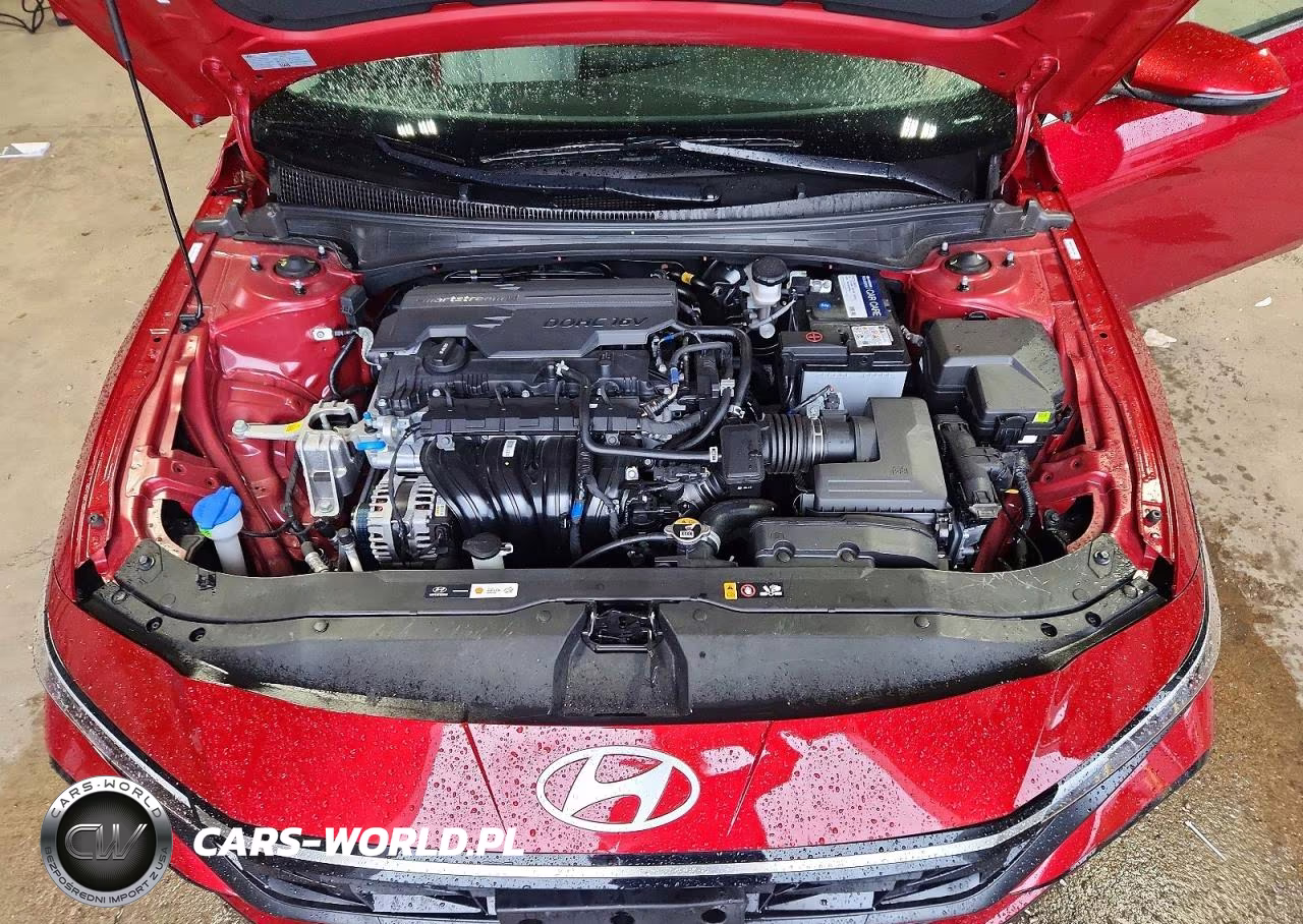 2025 Hyundai Elantra Limited VIN:KMHLP4DG8SU893646 - 11