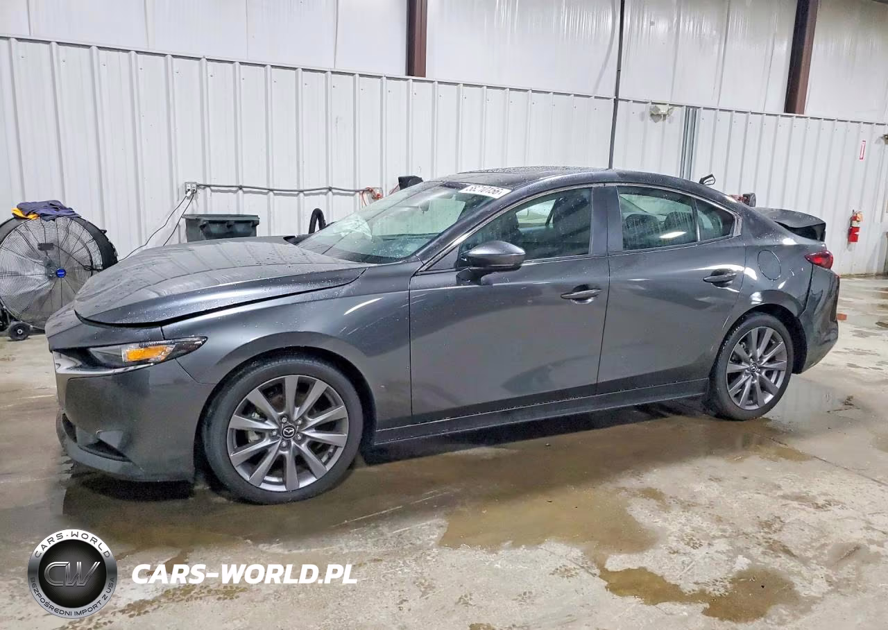 2024 Mazda 3 Preferred – zdjęcie 1 z 12