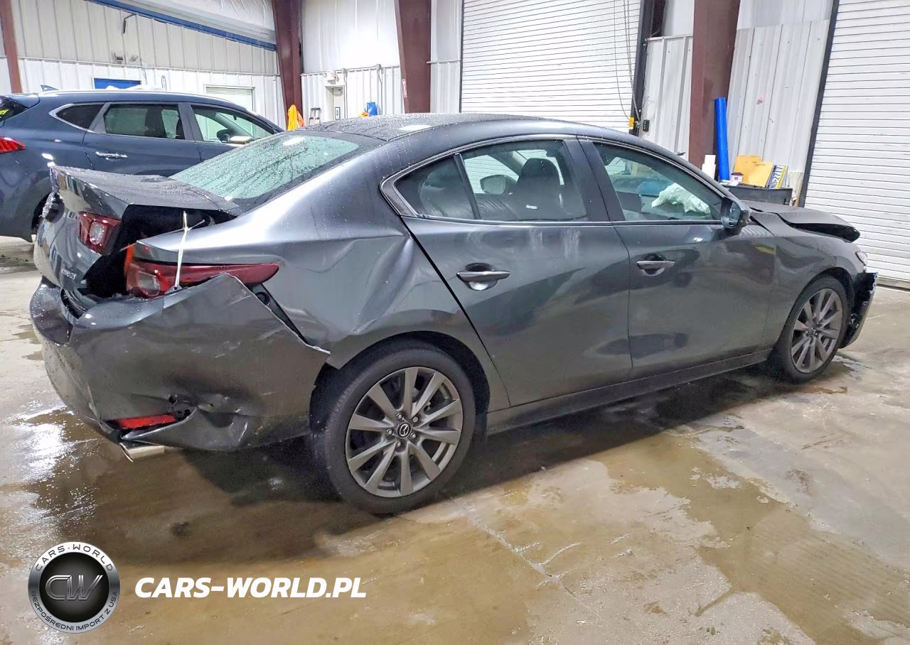 2024 Mazda 3 Preferred VIN:3MZBPACM0RM410572 - 3